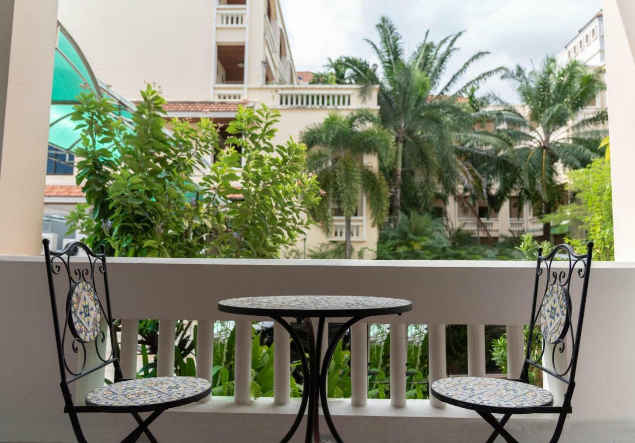 Park 38 Hotel - Sha Plus Phuket Esterno foto