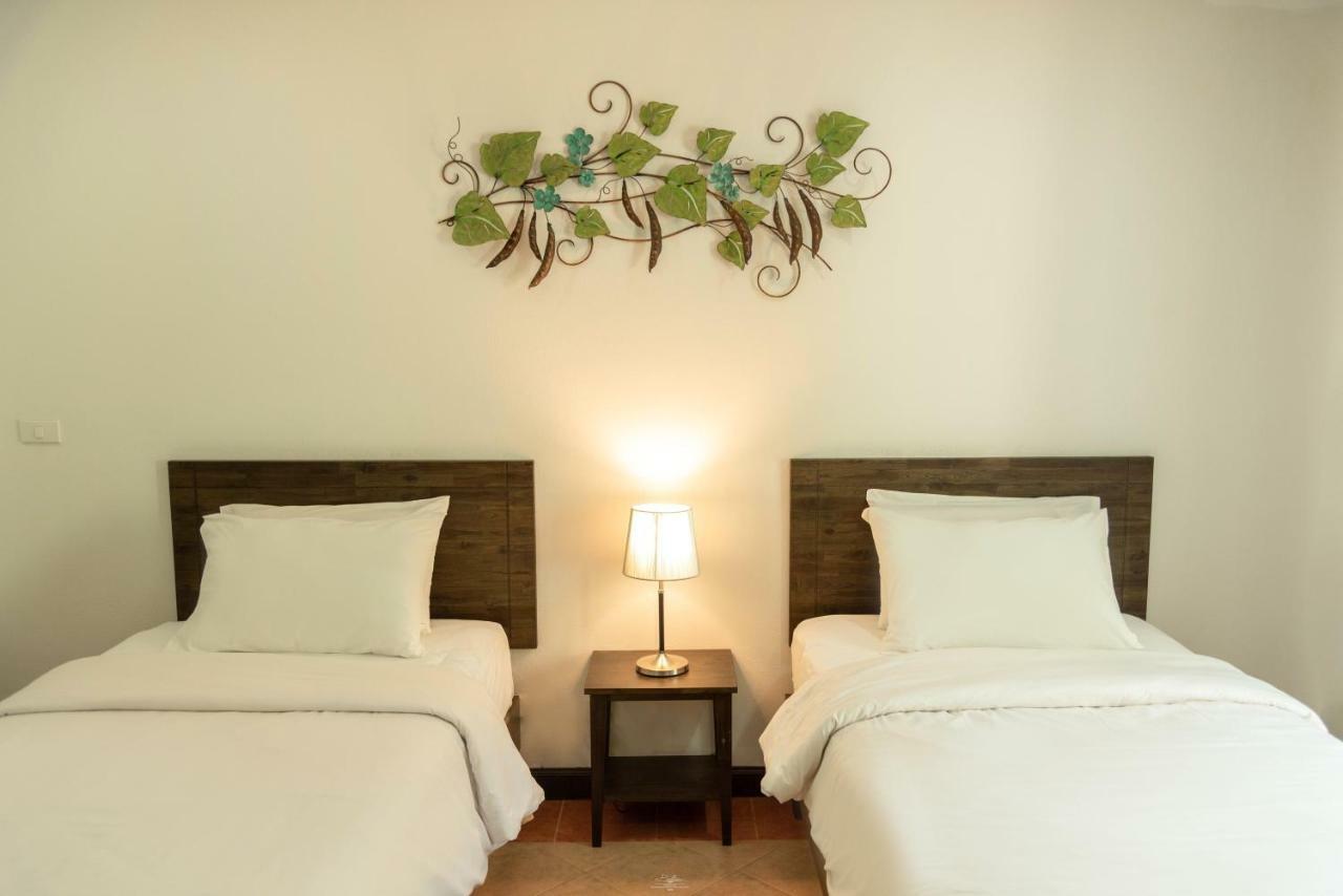 Park 38 Hotel - Sha Plus Phuket Esterno foto