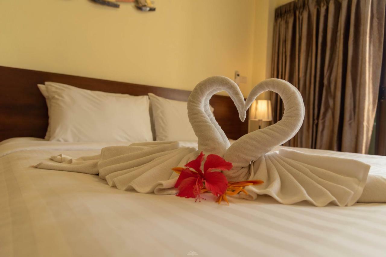 Park 38 Hotel - Sha Plus Phuket Esterno foto