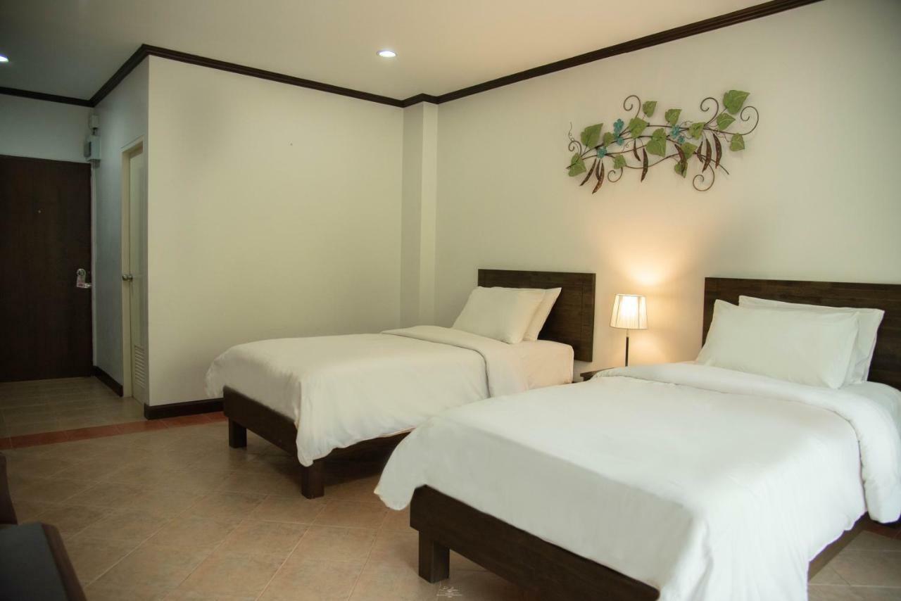 Park 38 Hotel - Sha Plus Phuket Esterno foto