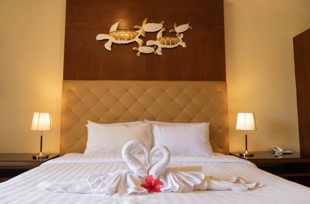 Park 38 Hotel - Sha Plus Phuket Esterno foto